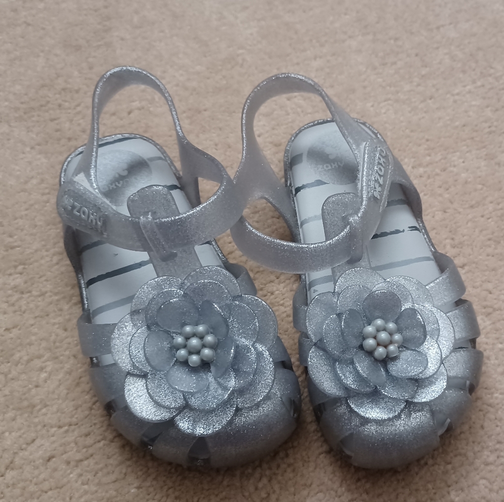 Zaxy Toddler Girl Size 10 Silver Closed Toe Jelly Sandals